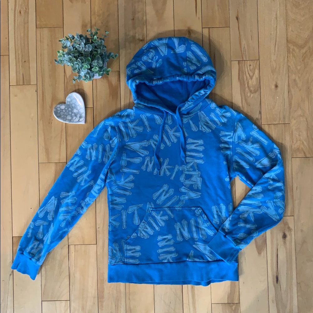 Nikita Hoodie